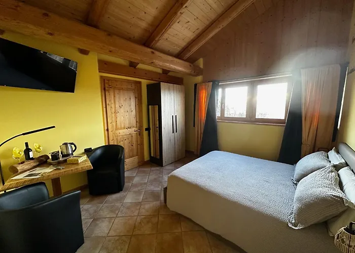 Chalet Chapeau Rar